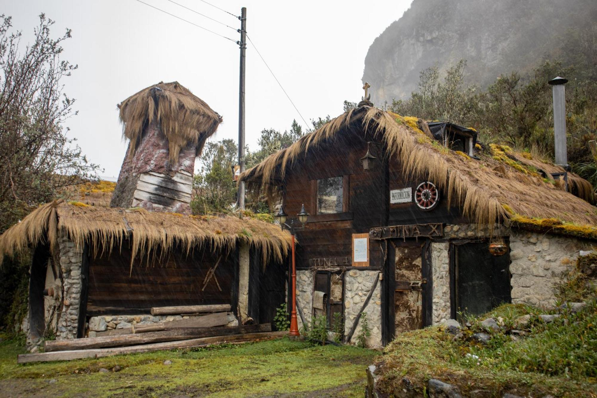 Hosteria Dos Chorreras Cuenca Exterior foto